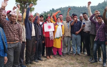 माओवादी केन्द्रकी सुर्नया कोषाध्यक्ष भट्ट एमालेमा प्रवेश 